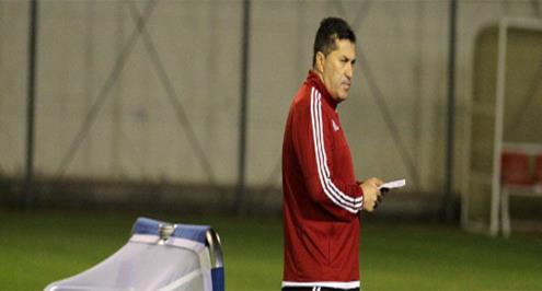 الشارقة يتعاقد مع البرتغالي بيسيرو